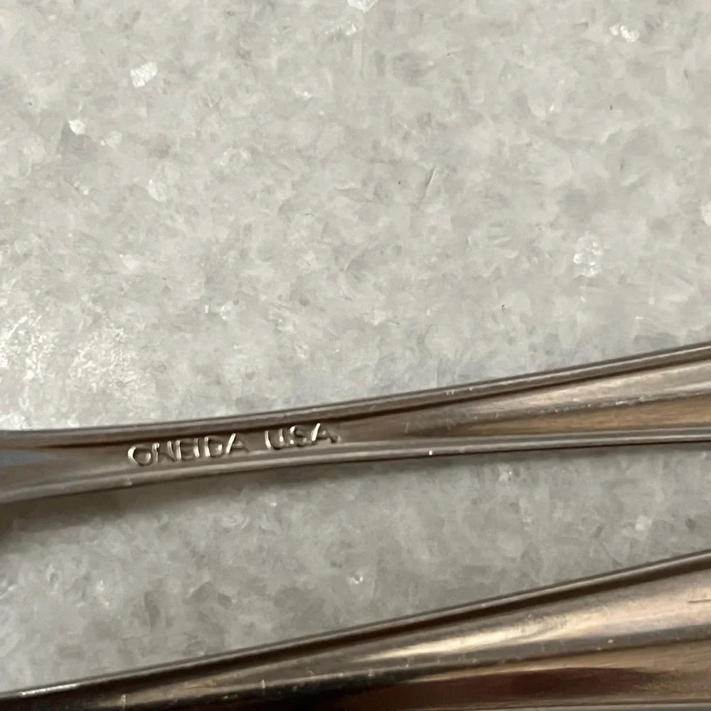 Set Of 4 Forks, Oneida USA, Vintage, Stainless Steel